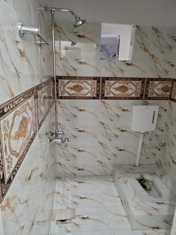 3 Marla First floor available for rent in Ghouri