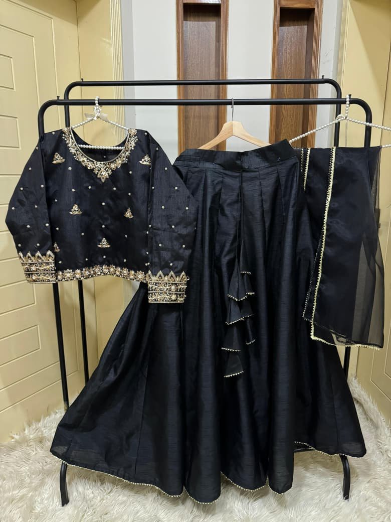 Handmade Tilla Embd Choli(kurti) lining attached