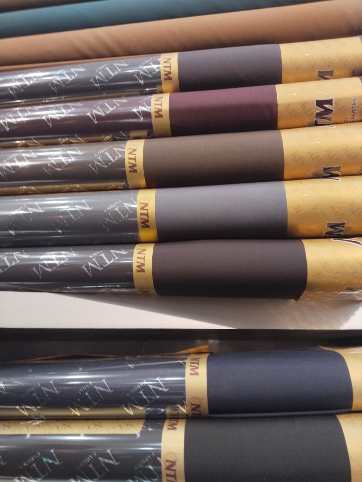 GENTS *AHMAD JAMAL WASHING WEAR