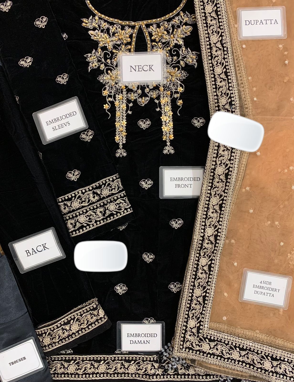 Brand :*JAZMIN* velvet