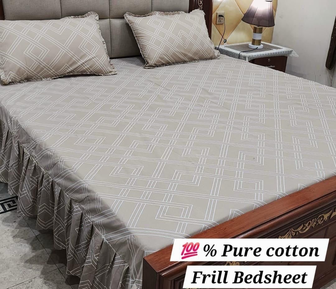 3 piece stiched 2 sided frill bedsheets*