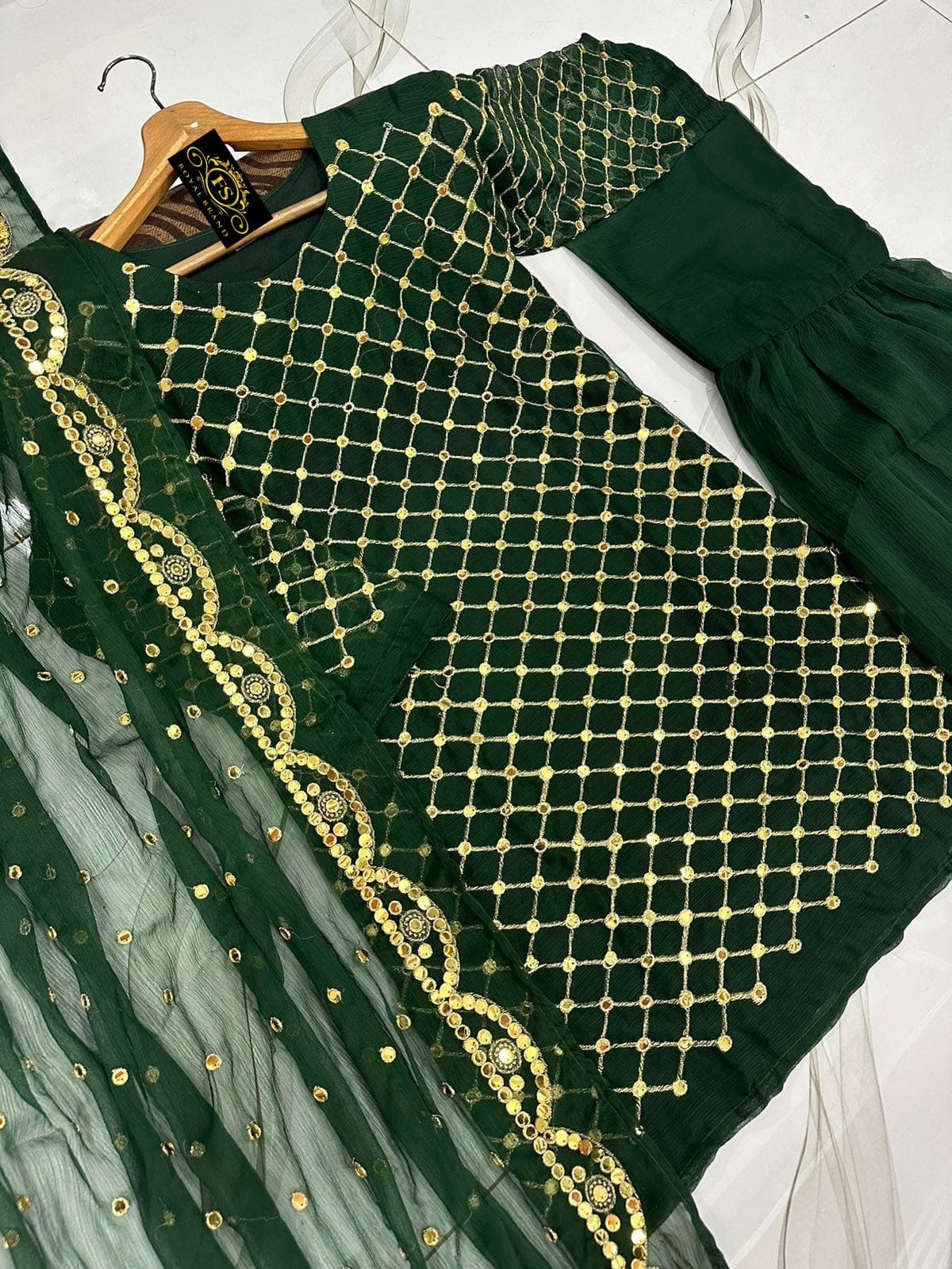 `WEDDING ARRIVAL`* 😍 *FS ROYAL BRAND*