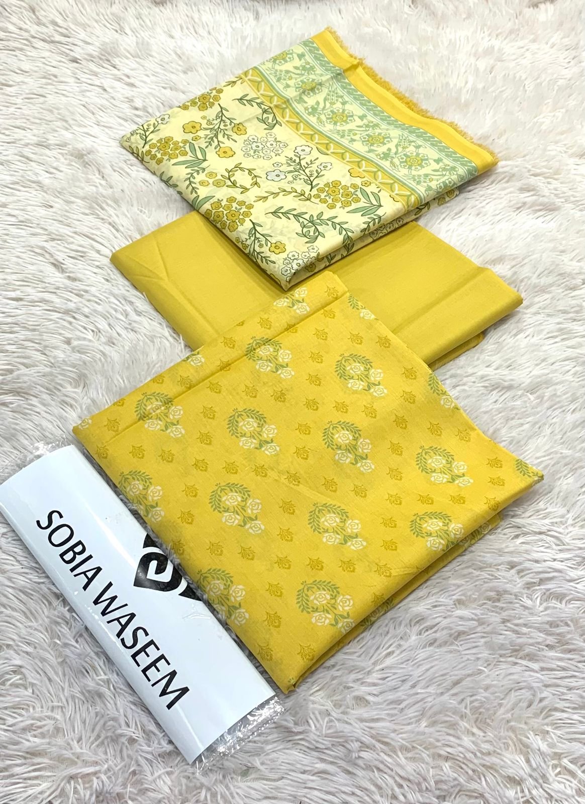 *FABRIC LAWN* * PRINTED LAWN SHIRT * DYED TROUSER * PRINTED LAWN DUPATTA