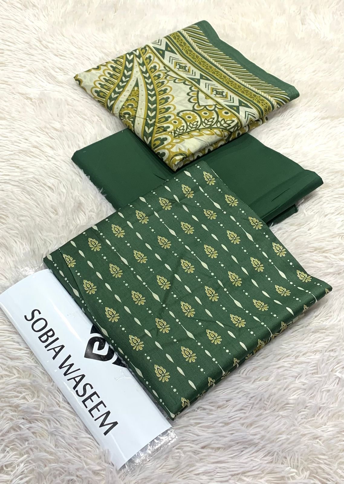 *FABRIC LAWN* * PRINTED LAWN SHIRT * DYED TROUSER * PRINTED LAWN DUPATTA